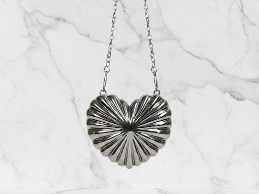 Metallic Golden Mini Heart Clutch