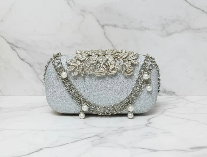Silver Double Chain Leaf Clutch