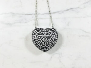 Black Mini Heart Single Side Rhinestone Clutch